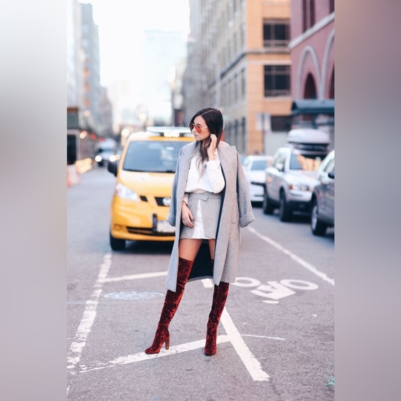 Zara Gray Belted Coat - Picture 8 of 15